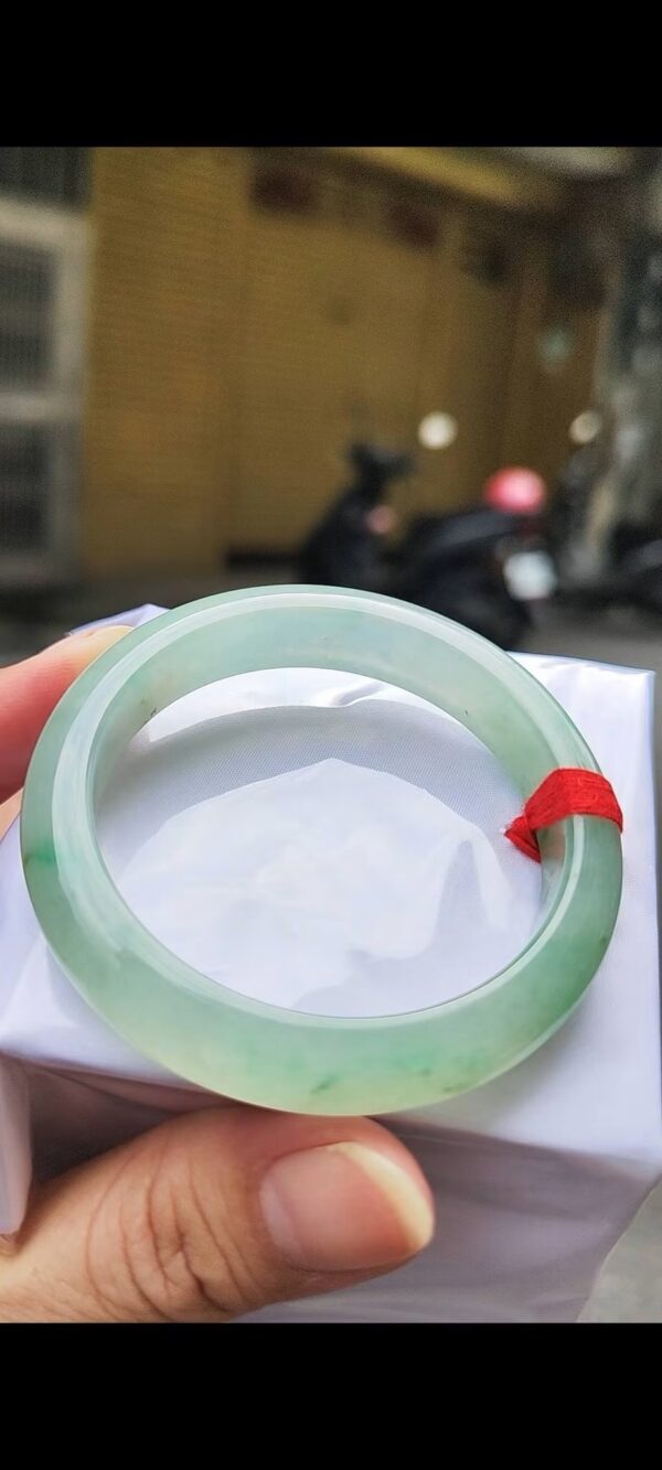 img_4945 ✨ 滿色放光玻璃種正圈手鐲💚 天然緬甸玉A貨
