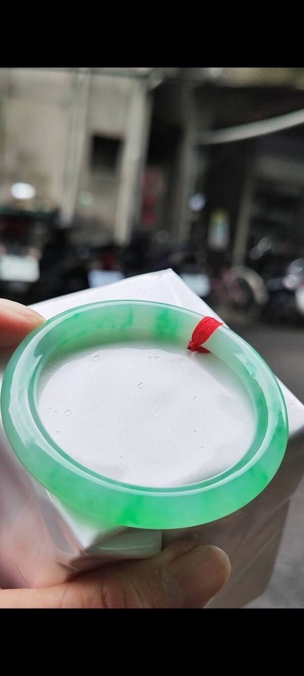 img_5578-2 ✨ 冰種飄陽綠正圈圓骨手鐲💚 天然緬甸玉A貨
