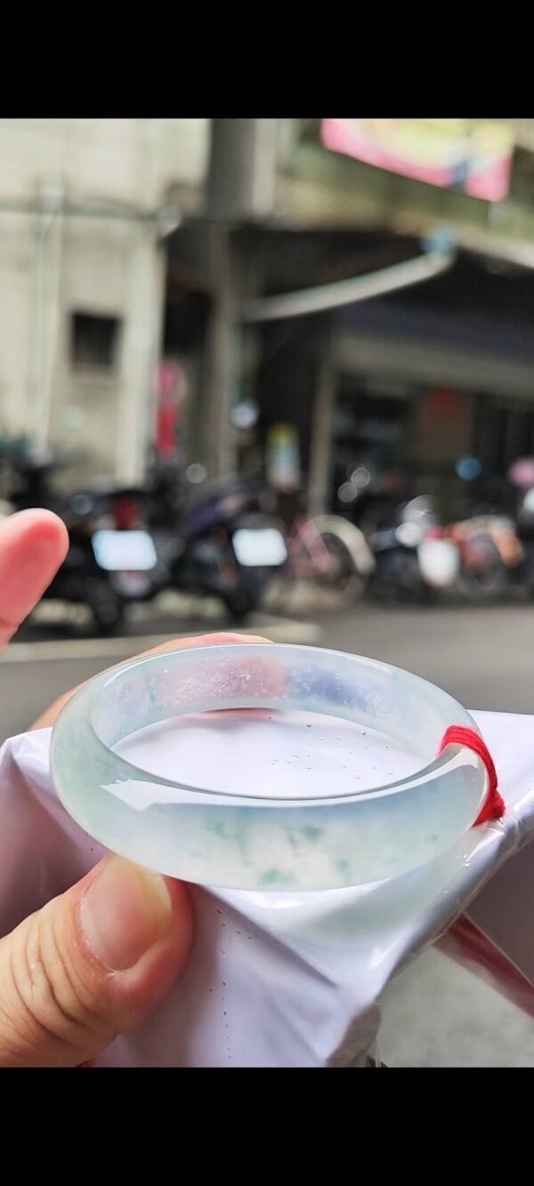 img_5615 ✨ 頂級木拿放光玻璃種三彩正圈手鐲
💚 天然緬甸玉A貨