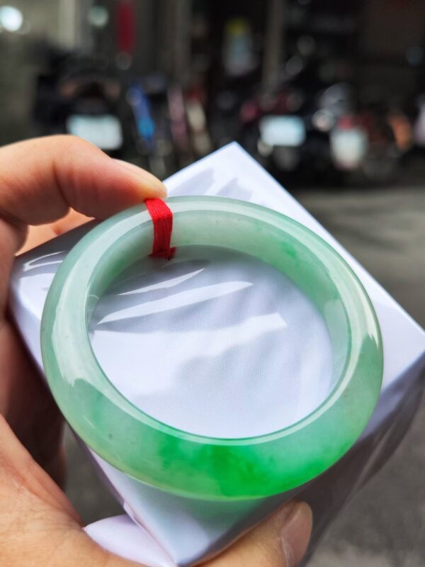 ✨ 芙蓉種飄陽綠正圈厚庄手鐲💚 天然緬甸玉A貨