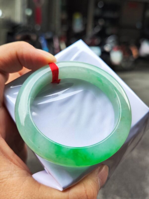 ✨ 芙蓉種飄陽綠正圈厚庄手鐲💚 天然緬甸玉A貨