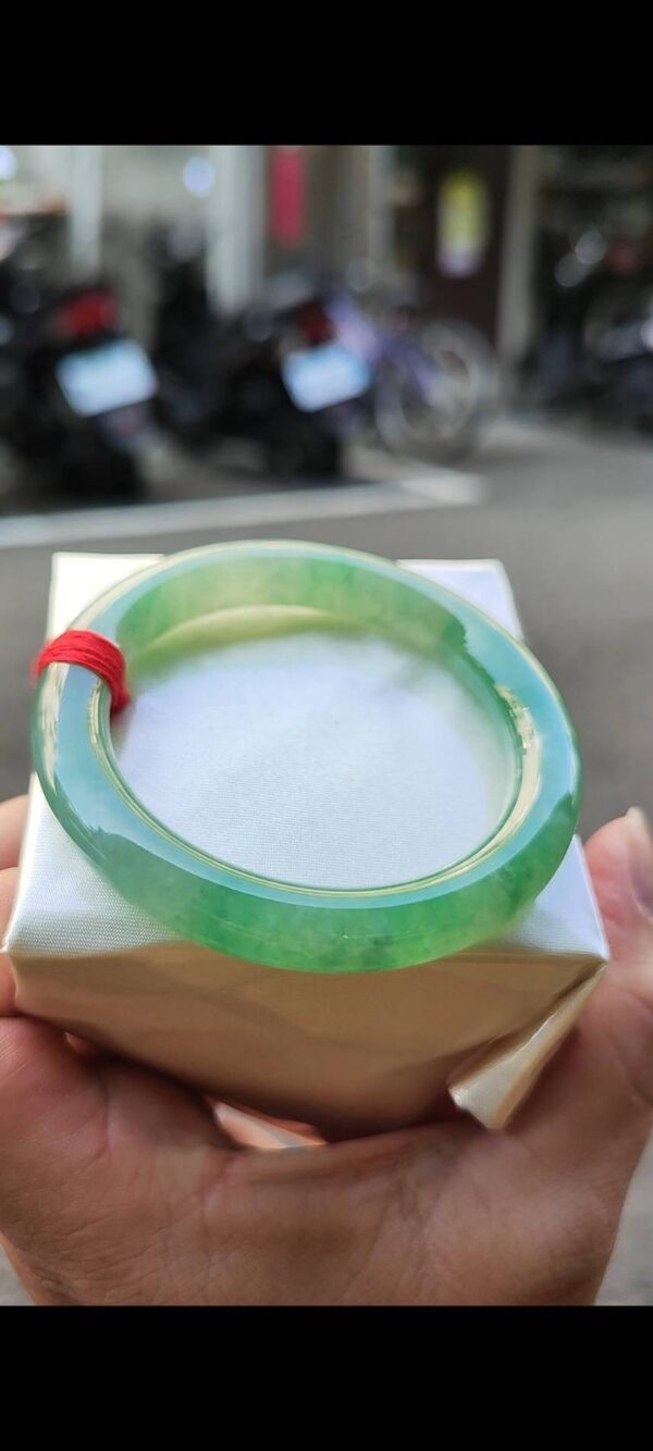img_8408-2 ✨ 冰種滿綠圓骨正圈手鐲💚 天然緬甸玉A貨