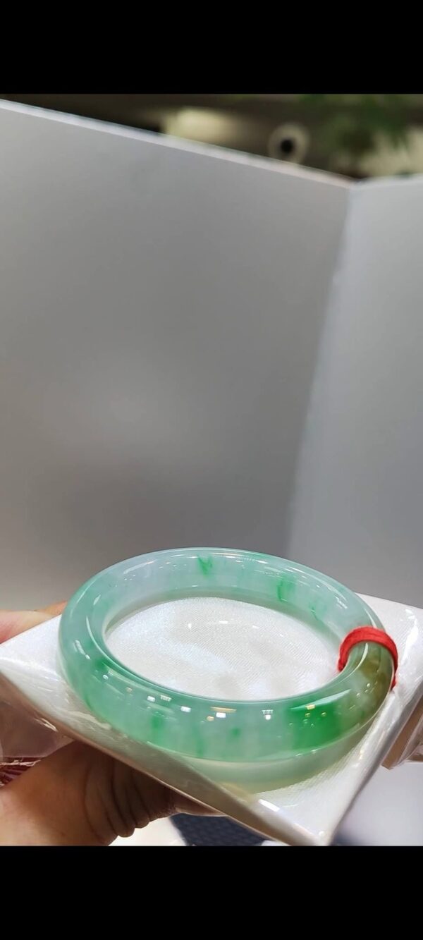 ✨冰種三彩圓骨正圈手鐲💚 天然緬甸玉A貨