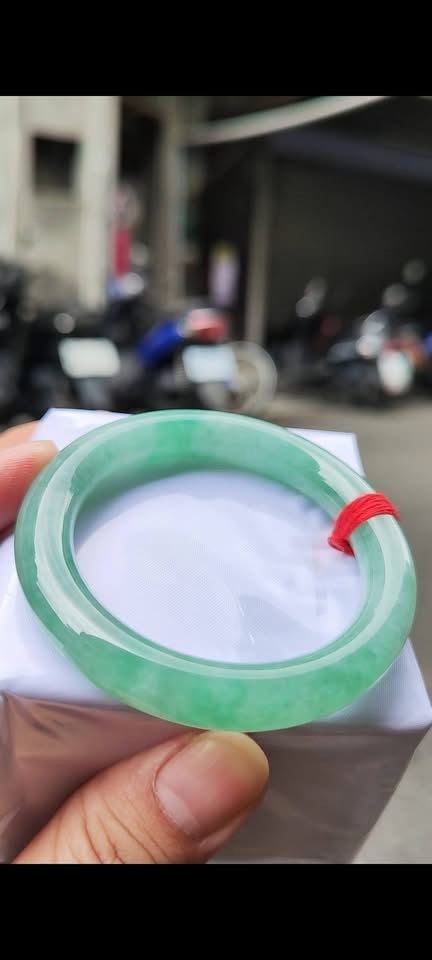 ✨ 滿綠圓骨正圈手鐲💚 天然緬甸玉A貨