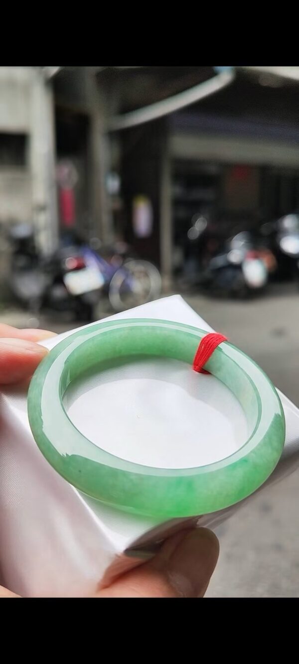 ✨ 滿綠正圈手鐲💚 天然緬甸玉A貨